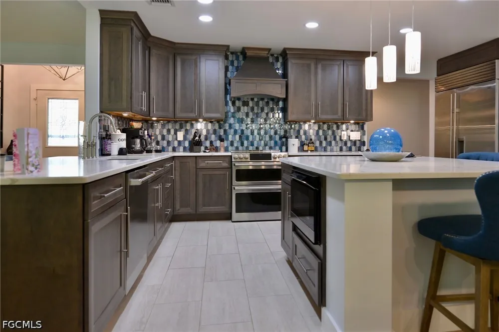 Elmwood Drive Alva, FL 33920
