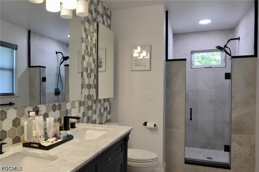 Elmwood Drive Alva, FL 33920