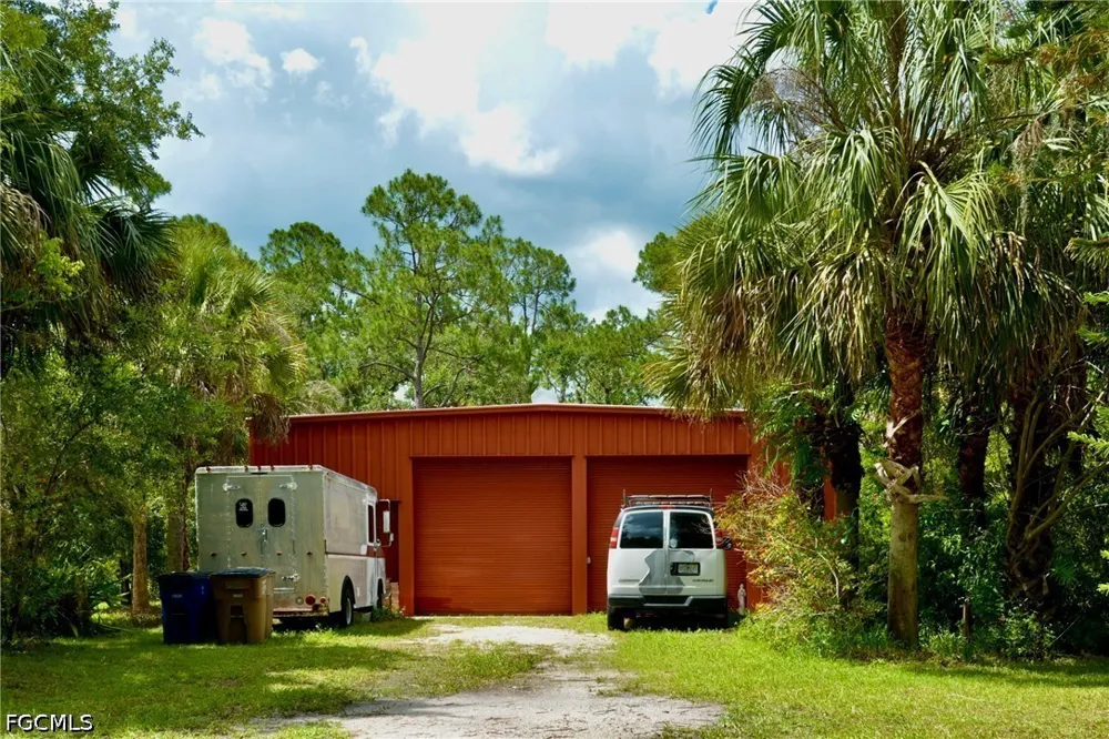 Elmwood Drive Alva, FL 33920