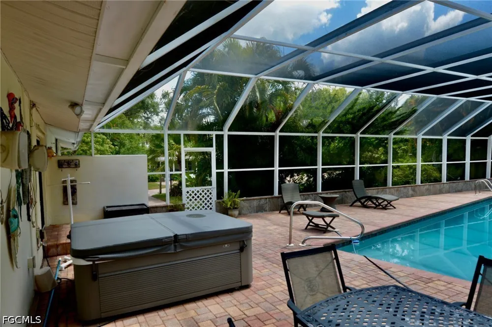 Elmwood Drive Alva, FL 33920