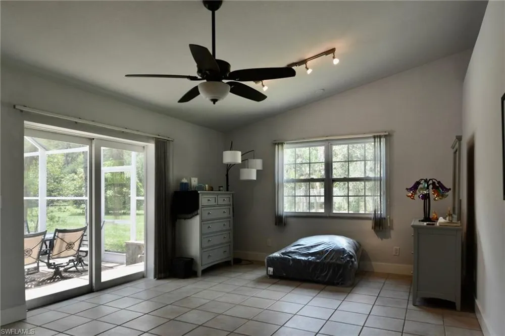 18220 Elmwood Drive Alva, FL 33920