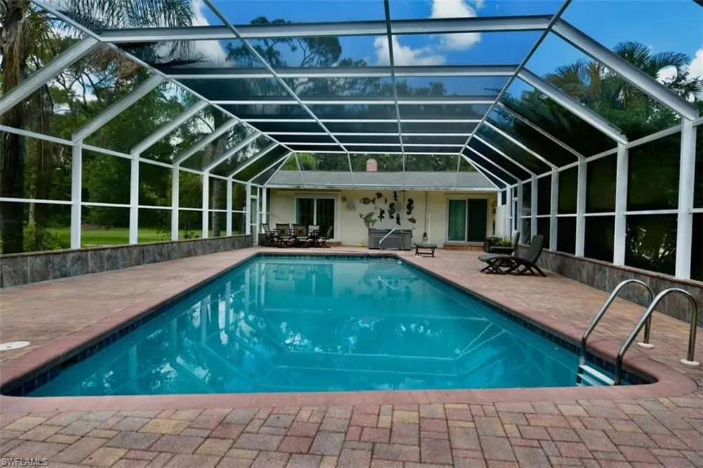 18220 Elmwood Drive Alva, FL 33920