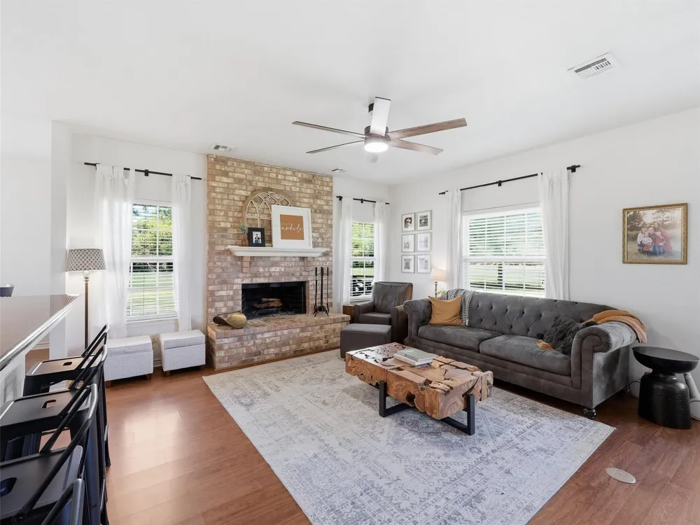 4560 Mcdermand Road China, TX 77713