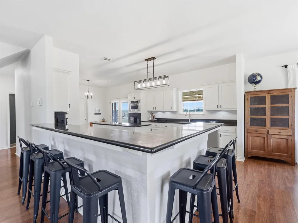 4560 Mcdermand Road China, TX 77713