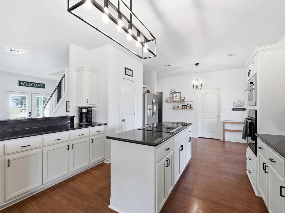 4560 Mcdermand Road China, TX 77713