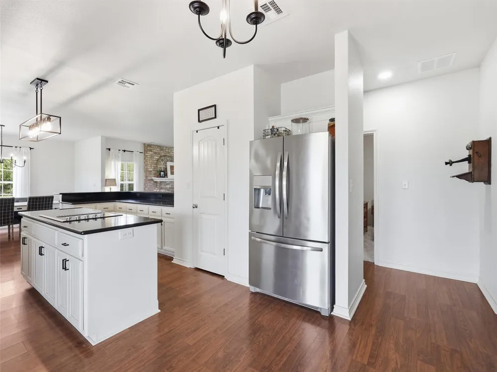 4560 Mcdermand Road China, TX 77713