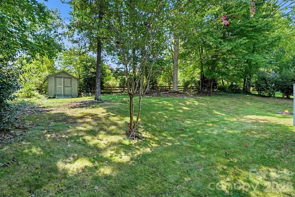 8202 Stevens Mill Road Matthews, NC 28104