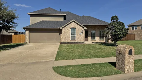 1113 Seguin Road