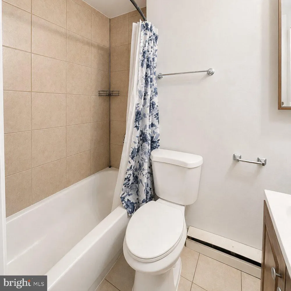 1419 LARDNER STREET Philadelphia, PA 19149