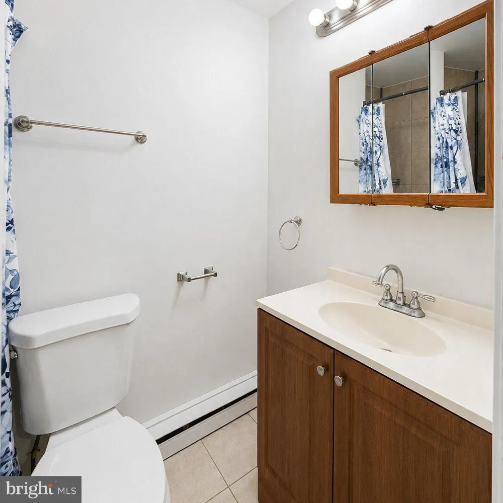 1419 LARDNER STREET Philadelphia, PA 19149
