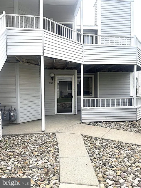 3105 SHERRY COURT