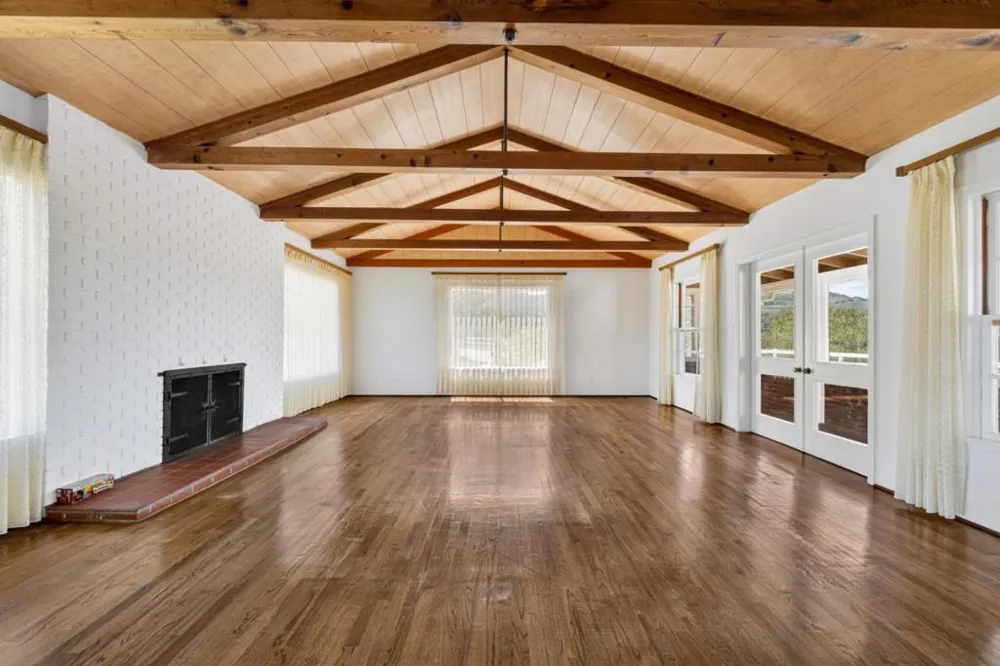 60 Seca Place Salinas, CA 93908