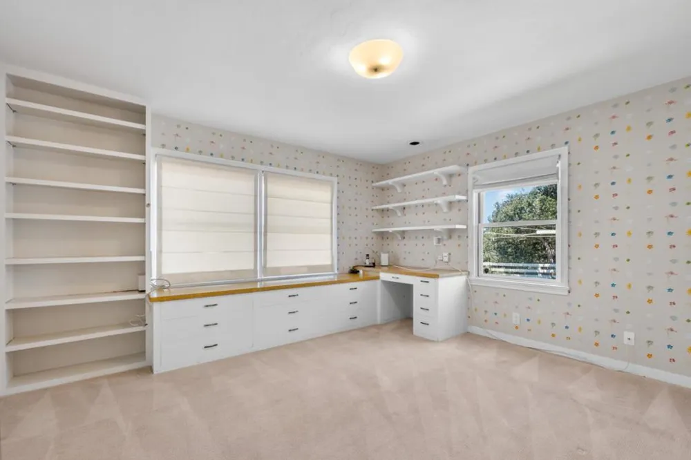60 Seca Place Salinas, CA 93908