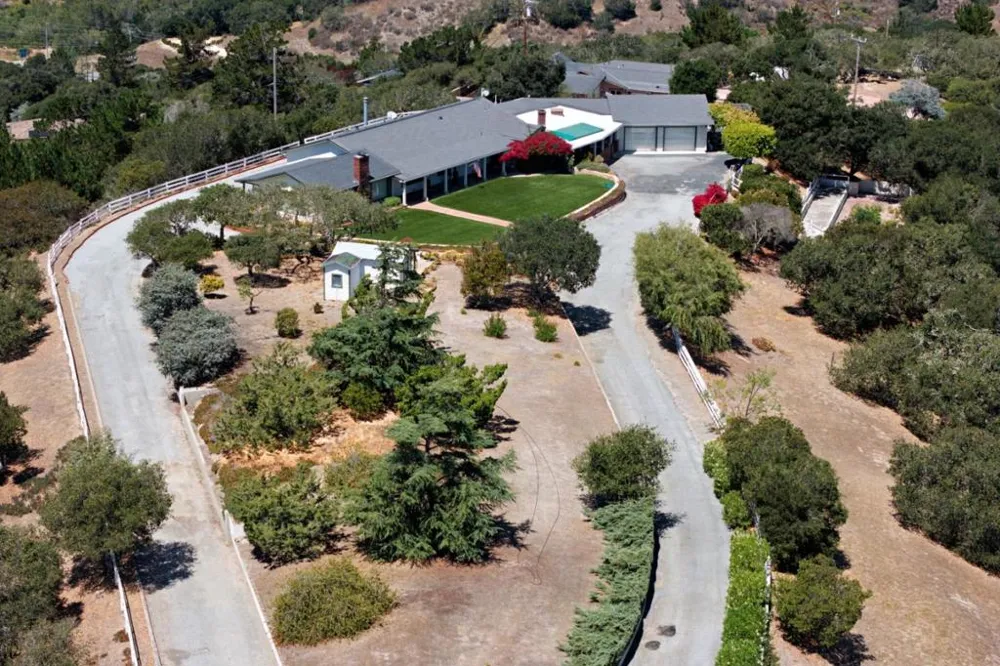 60 Seca Place Salinas, CA 93908