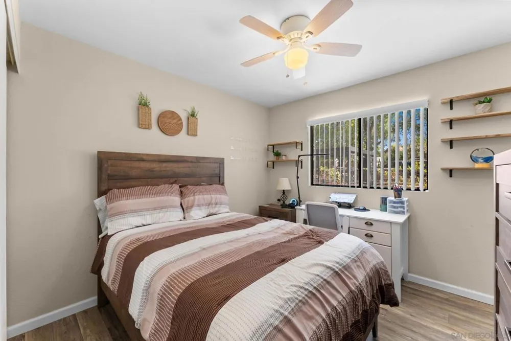 16333 Bassett Ramona, CA 92065