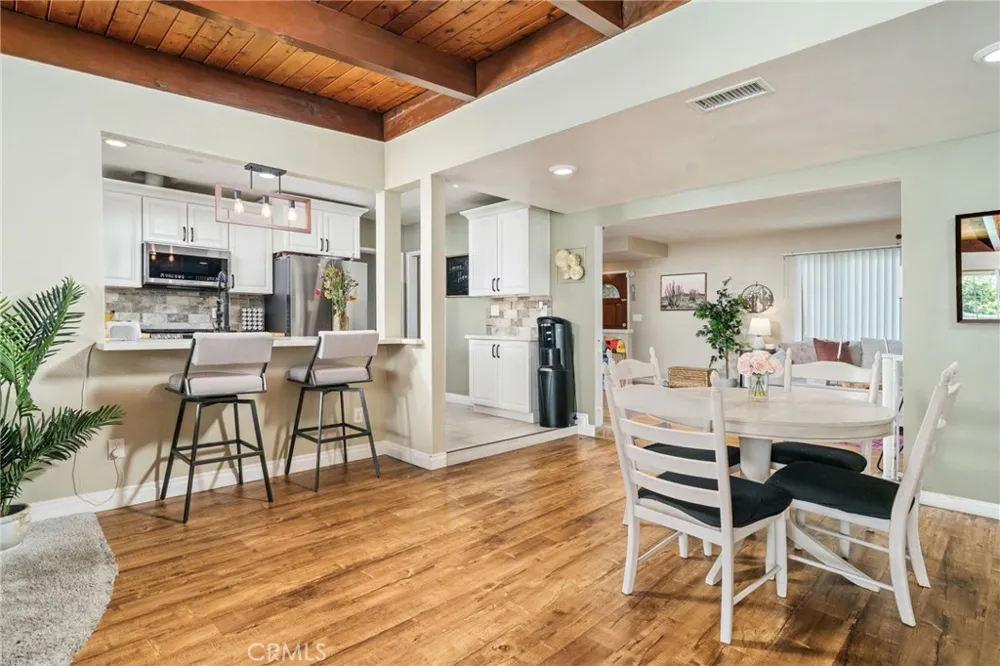 5595 Hawthorne Montclair, CA 91763
