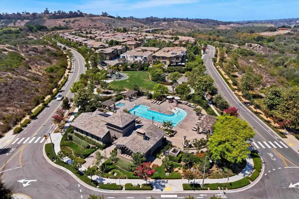 3149 Dega Carlsbad, CA 92010
