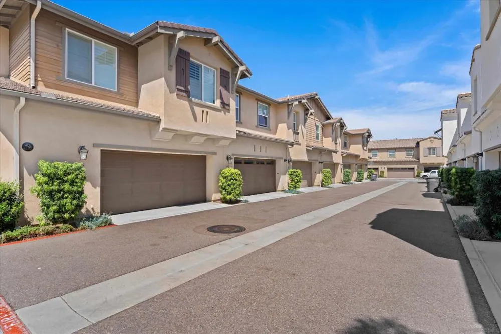 3149 Dega Carlsbad, CA 92010