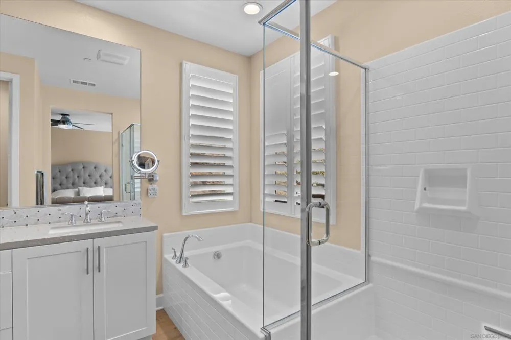 3149 Dega Carlsbad, CA 92010