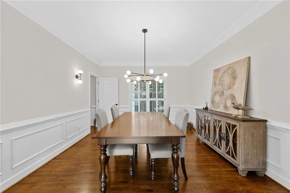 10245 Groomsbridge Road Johns Creek, GA 30022