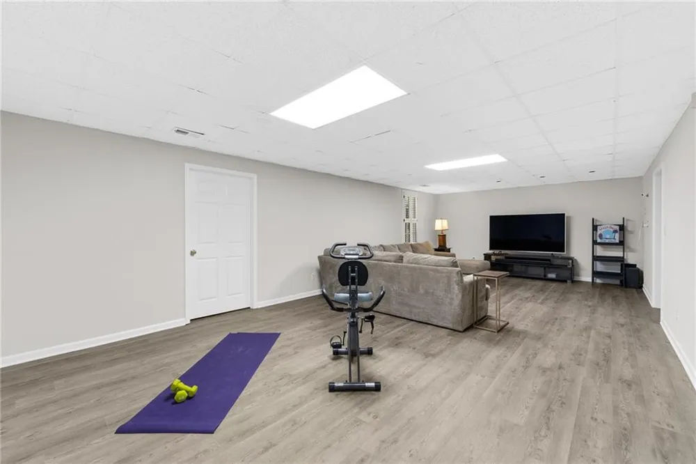 10245 Groomsbridge Road Johns Creek, GA 30022