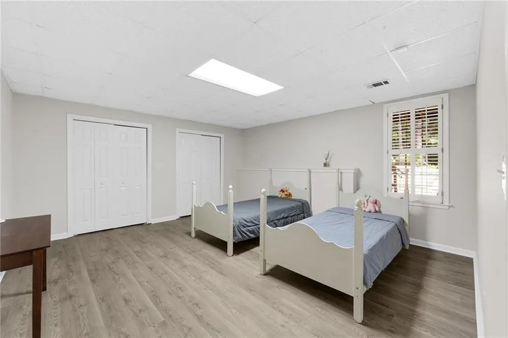 10245 Groomsbridge Road Johns Creek, GA 30022