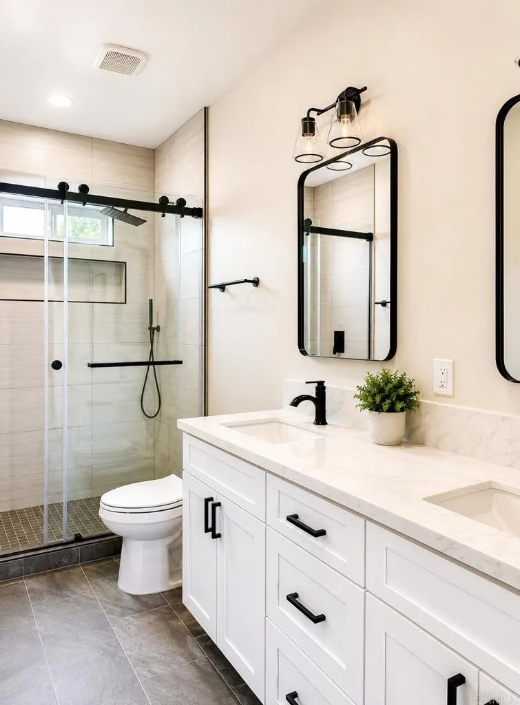 263 Hannalei Drive Vista, CA 92083