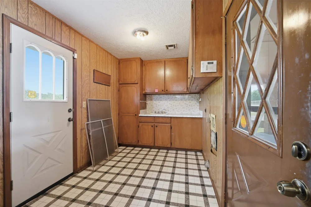 11330 County Road 3560 W Ada, OK 74820