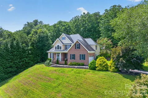 7940 Oakmont Court