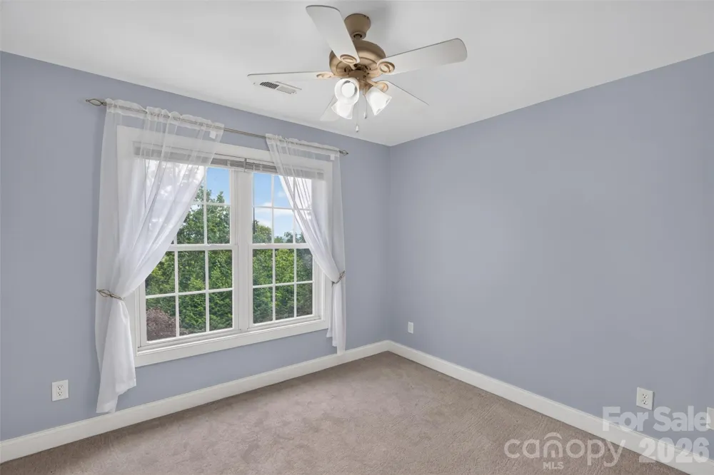 7940 Oakmont Court Hickory, NC 28602