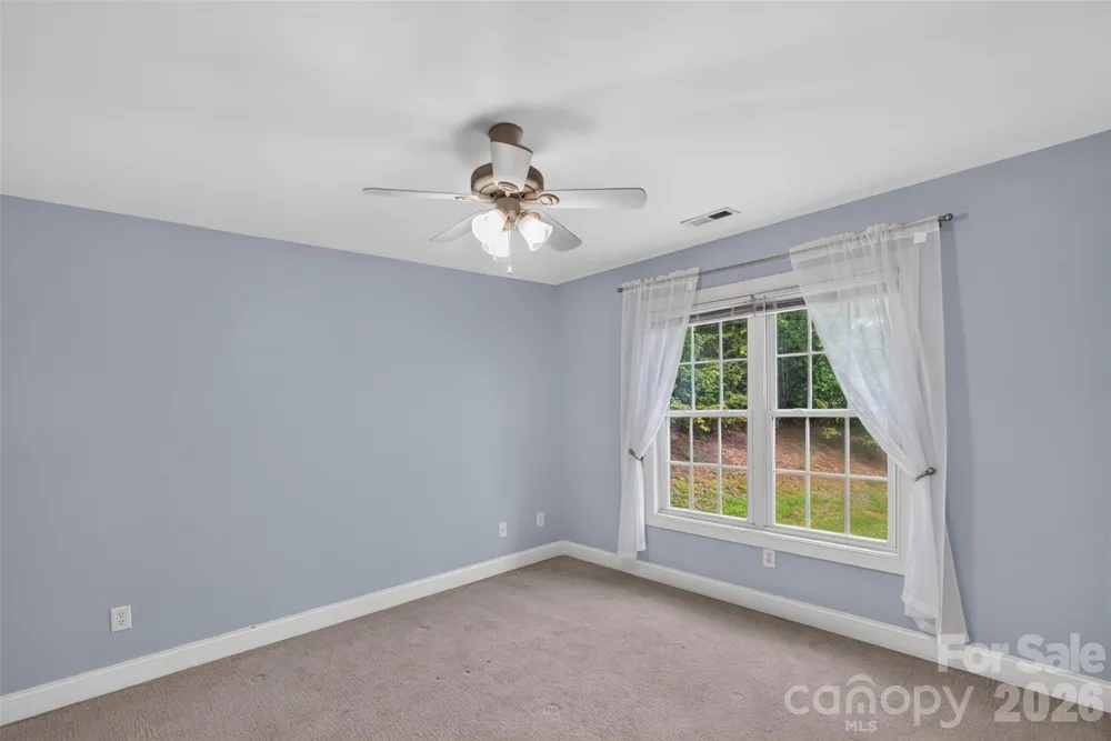 7940 Oakmont Court Hickory, NC 28602