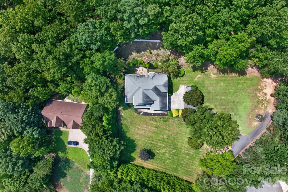 7940 Oakmont Court Hickory, NC 28602