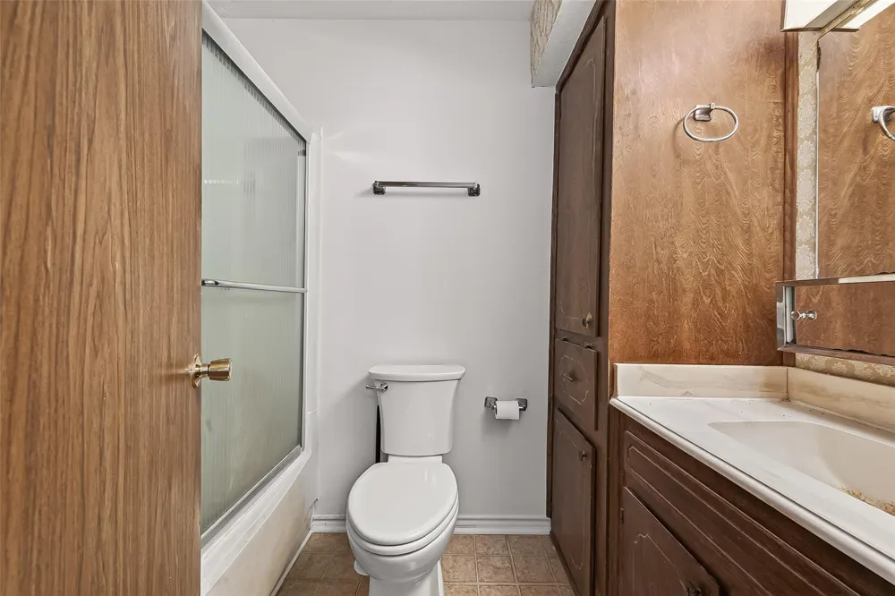 6623 Mildred Road Needville, TX 77461