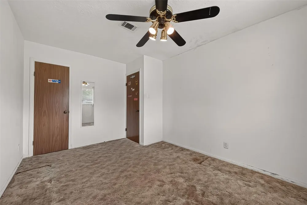 6623 Mildred Road Needville, TX 77461