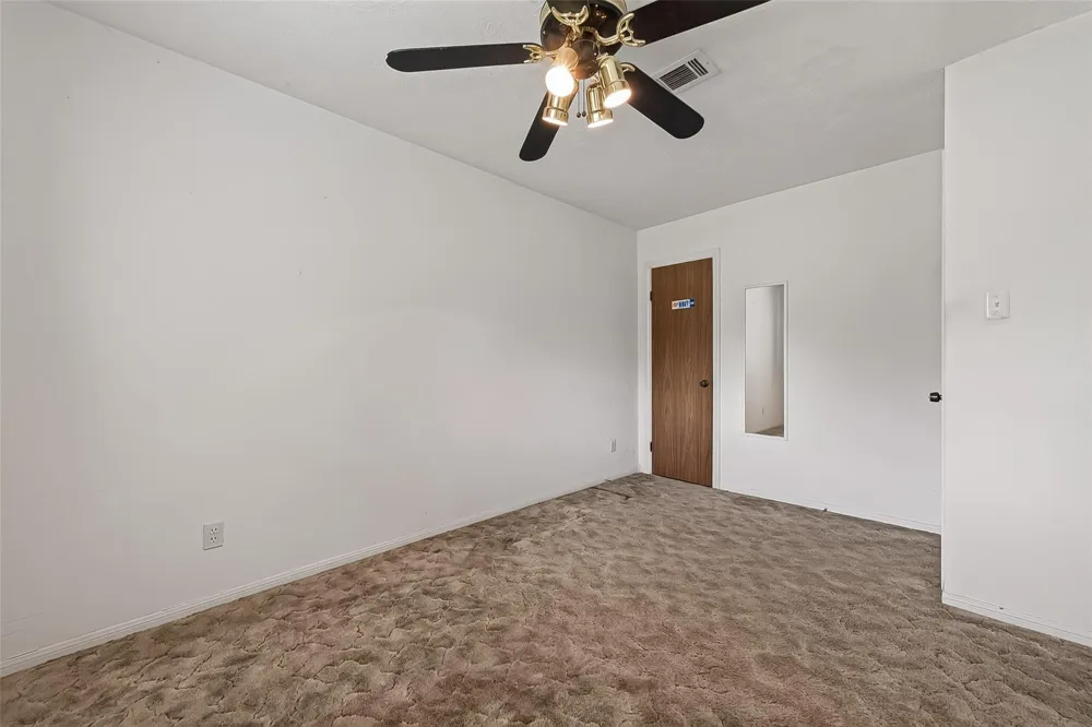 6623 Mildred Road Needville, TX 77461