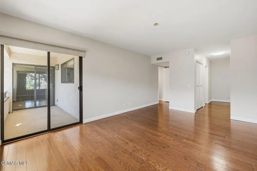4700 Natick Avenue #310 Sherman Oaks, CA 91403
