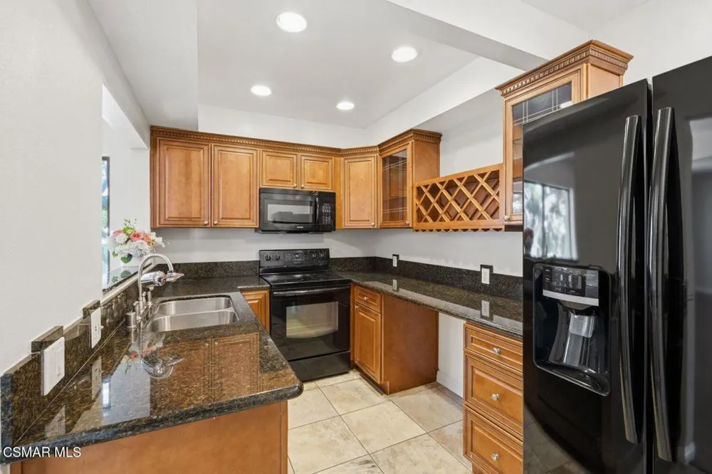 4700 Natick Avenue #310 Sherman Oaks, CA 91403
