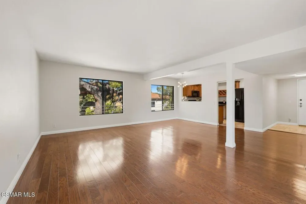 4700 Natick Avenue #310 Sherman Oaks, CA 91403