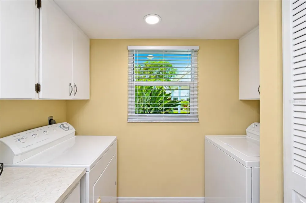 9406 ANDOVER CIRCLE Bradenton, FL 34210