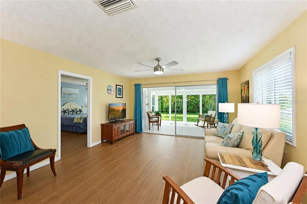 9406 ANDOVER CIRCLE Bradenton, FL 34210