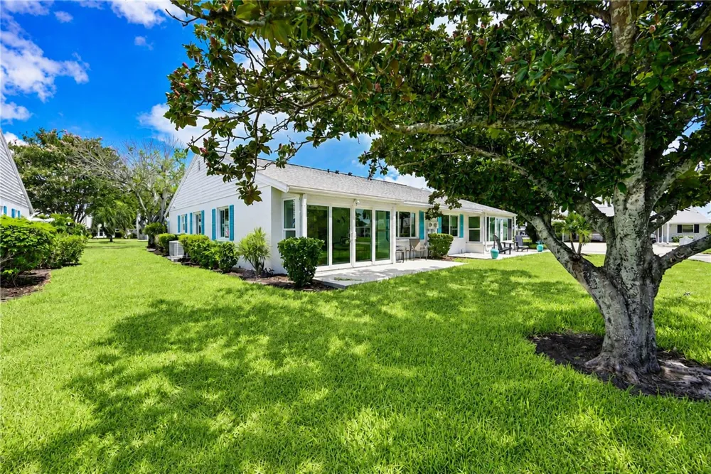 9406 ANDOVER CIRCLE Bradenton, FL 34210