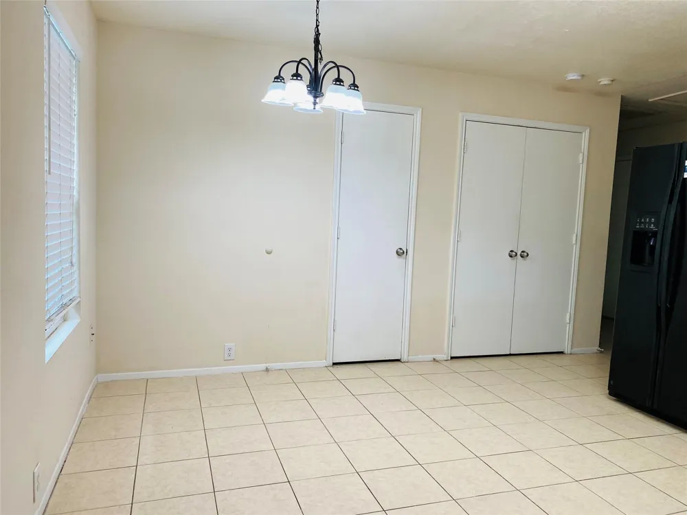 3319 Becker Glen Street Fresno, TX 77545