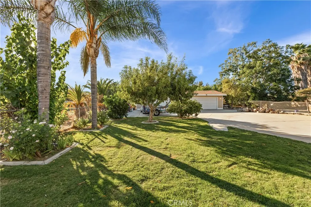 4337 Riverview Jurupa Valley, CA 92509