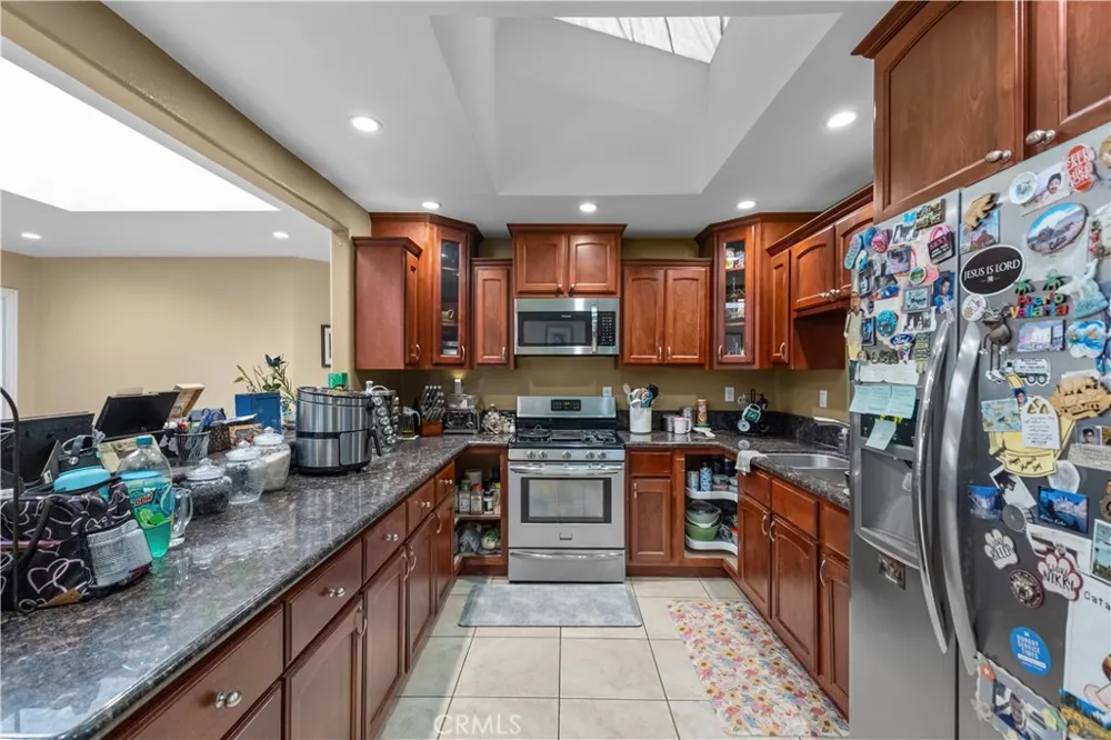 4337 Riverview Jurupa Valley, CA 92509
