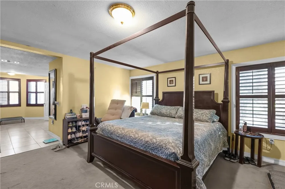 4337 Riverview Jurupa Valley, CA 92509