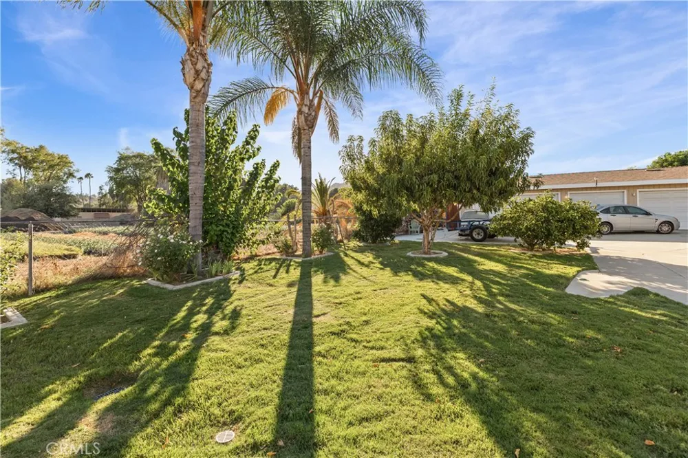 4337 Riverview Jurupa Valley, CA 92509