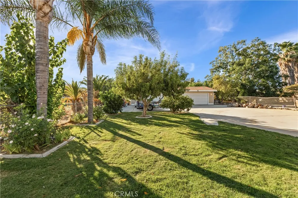 4337 Riverview Jurupa Valley, CA 92509