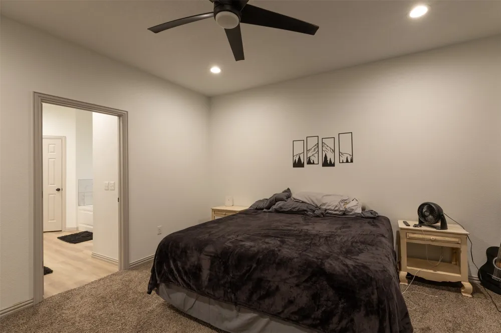 33 Bull Run Calera, OK 74730