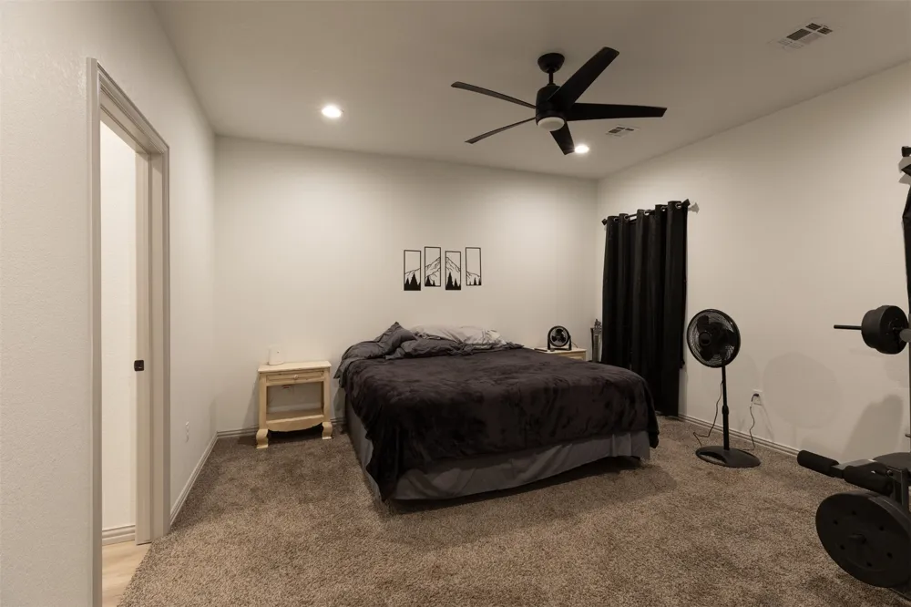 33 Bull Run Calera, OK 74730