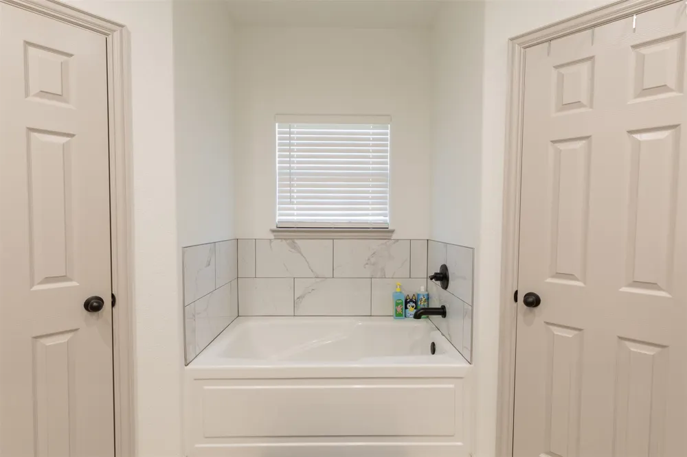 33 Bull Run Calera, OK 74730